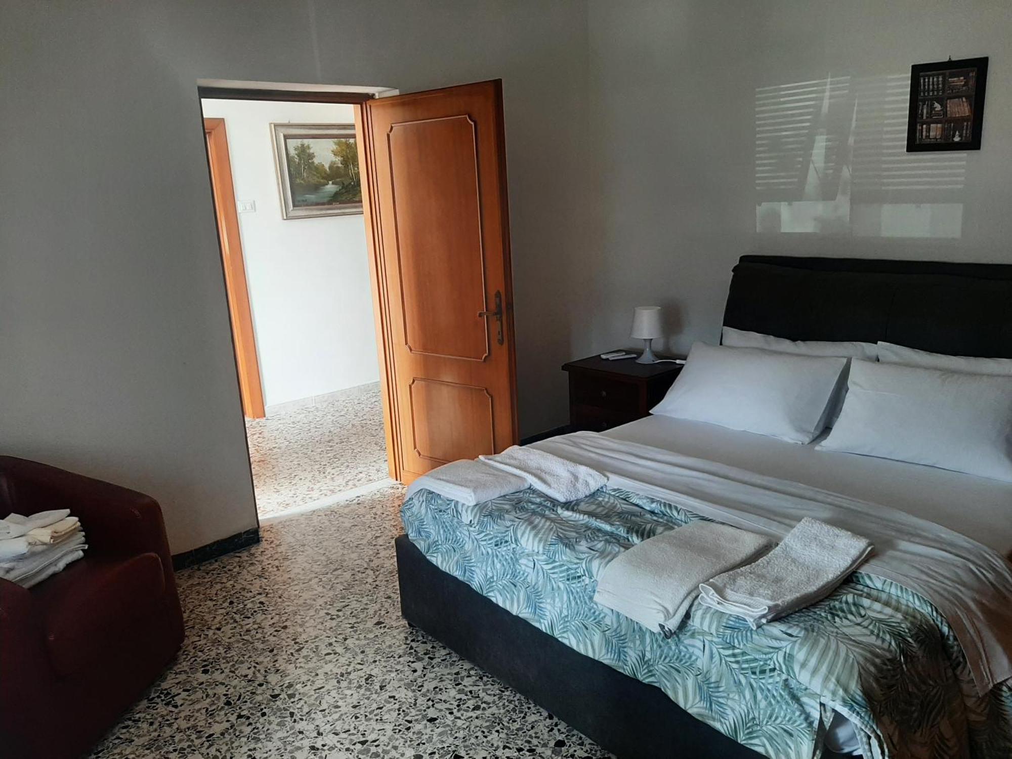 Casa Vacanza Dh Специя Екстериор снимка